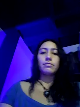 Snapshot of Eveeelyn25 chatting on 30, 5, 2026 Eveeelyn25 online show from 30, 5, 2026