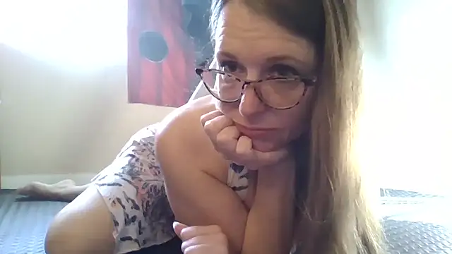 Snapshot of PinellasPlay chatting on 22, 11, 2025 PinellasPlay online show from 22, 11, 2025