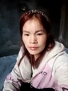 Snapshot of nangmo chatting on 18, 12, 2025 nangmo online show from 18, 12, 2025