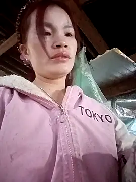 Snapshot of nangmo chatting on 18, 12, 2025 nangmo online show from 18, 12, 2025