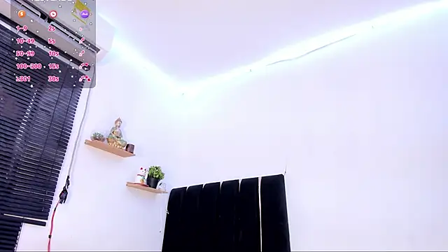 Snapshot of hinnataSmilerr chatting on 5, 6, 2026 hinnataSmilerr online show from 5, 6, 2026
