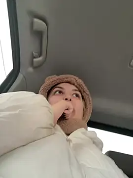 KateBurlesk online show from 19, 1, 2026