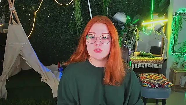 StaceyJensen online show from 3, 12, 2025