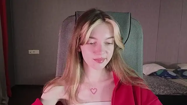 MILLIE MUR online show from 22, 12, 2025