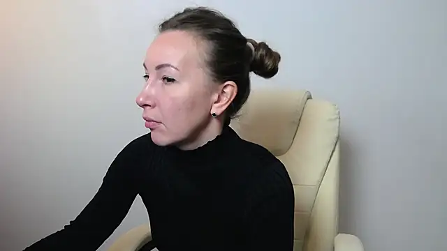 Snapshot of Brandy_Gem chatting on 20, 4, 2026 Brandy Gem online show from 20, 4, 2026