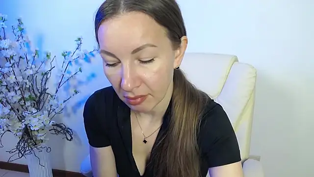 Snapshot of Brandy_Gem chatting on 20, 5, 2026 Brandy Gem online show from 20, 5, 2026