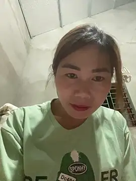 Snapshot of meganmeo chatting on 25, 4, 2026 meganmeo online show from 25, 4, 2026
