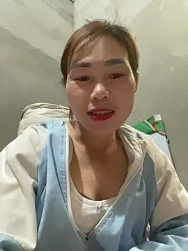 Snapshot of meganmeo chatting on 27, 4, 2026 meganmeo online show from 27, 4, 2026