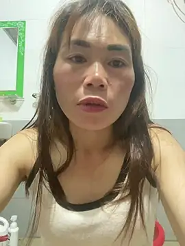 Snapshot of meganmeo chatting on 21, 5, 2026 meganmeo online show from 21, 5, 2026