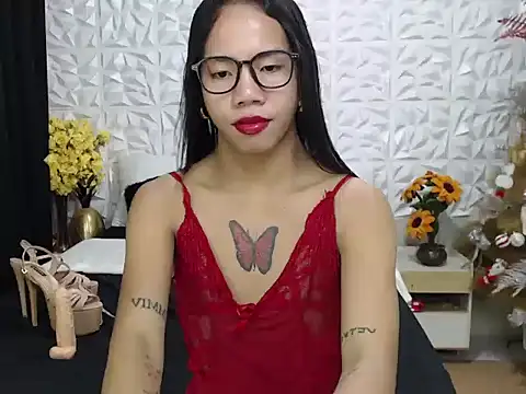 Snapshot of TransGoddessSofia chatting on 14, 12, 2025 TransGoddessSofia online show from 14, 12, 2025