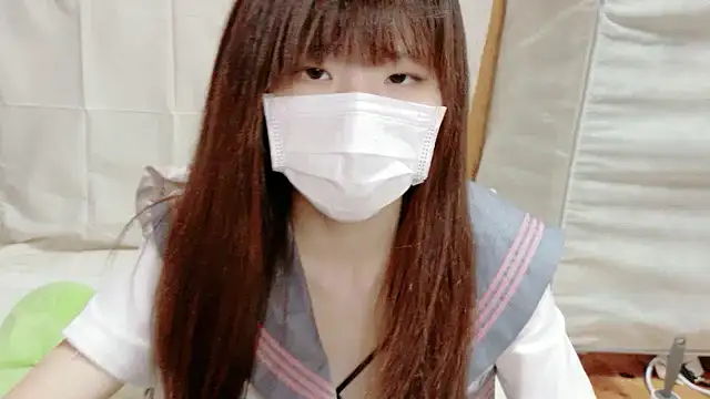 Snapshot of _NATSUMI chatting on 21, 12, 2025 NATSUMI online show from 21, 12, 2025