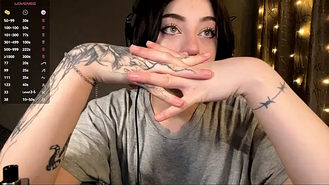 Meowluly online show from 2, 2, 2026