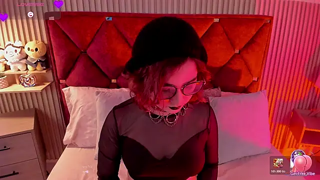 Snapshot of Kiri_Velvet chatting on 28, 4, 2026 Kiri Velvet online show from 28, 4, 2026
