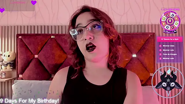Snapshot of Kiri_Velvet chatting on 4, 5, 2026 Kiri Velvet online show from 4, 5, 2026