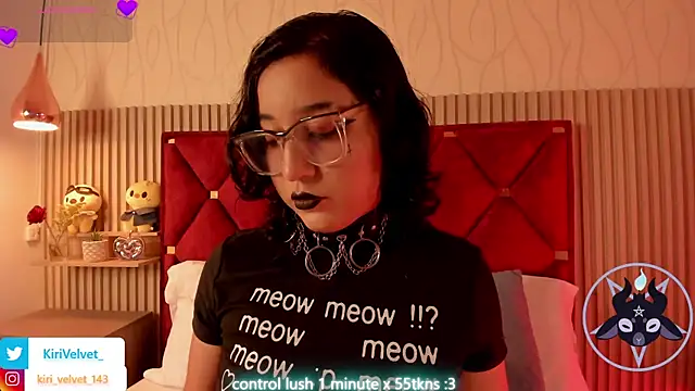Snapshot of Kiri_Velvet chatting on 28, 5, 2026 Kiri Velvet online show from 28, 5, 2026