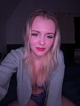 Snapshot of OfflineLizzy chatting on 1, 3, 2026 OfflineLizzy online show from 1, 3, 2026