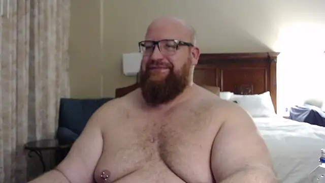 BigBearforCuddles online show from 6, 3, 2026