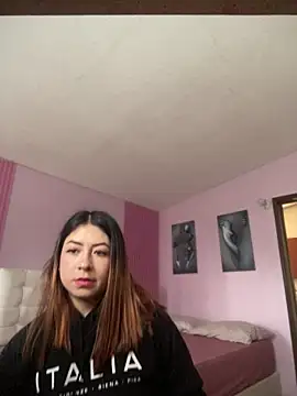 Snapshot of MaddieHunter chatting on 12, 1, 2026 MaddieHunter online show from 12, 1, 2026