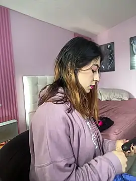 Snapshot of MaddieHunter chatting on 13, 1, 2026 MaddieHunter online show from 13, 1, 2026