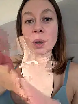 Snapshot of Brooke_lover chatting on 17, 12, 2025 Brooke lover online show from 17, 12, 2025