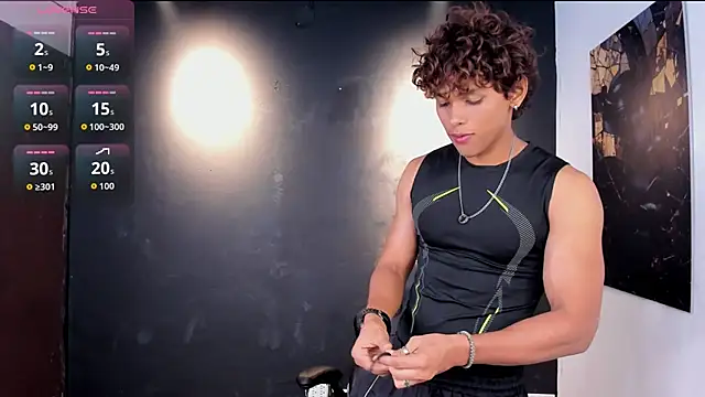 Snapshot of LiamVibes212 chatting on 14, 2, 2026 LiamVibes212 online show from 14, 2, 2026