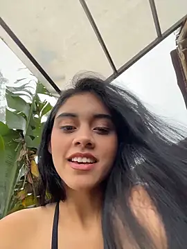 Miia moonn online show from 4, 3, 2026