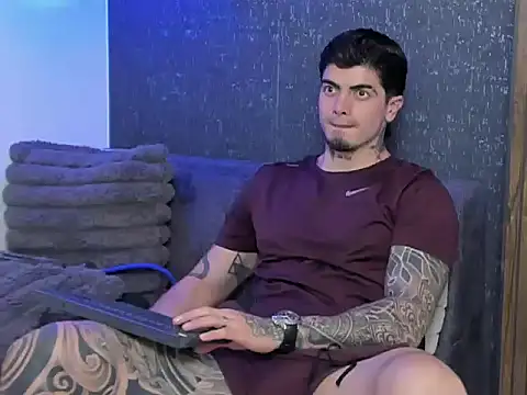 Snapshot of _mrcock__ chatting on 17, 6, 2026 mrcock online show from 17, 6, 2026