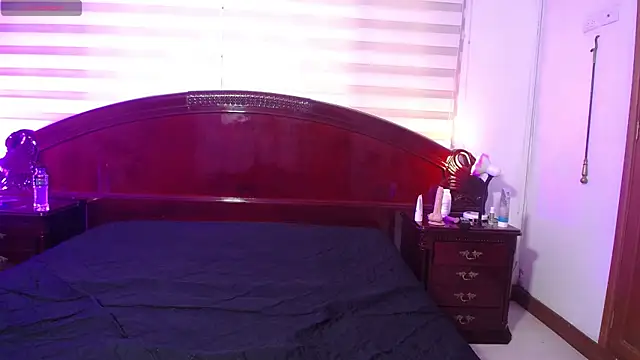 jacko Charlotte online show from 4, 12, 2025