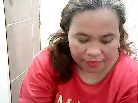 Snapshot of cutechubby chatting on 4, 8, 2026 cutechubby online show from 4, 8, 2026