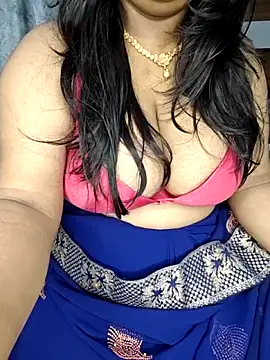 Snapshot of Curvy_Pooja chatting on 12, 6, 2026 Curvy Pooja online show from 12, 6, 2026