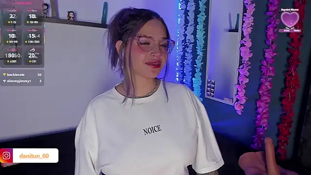 Snapshot of Destiny__14 chatting on 6, 2, 2026 Destiny 14 online show from 6, 2, 2026