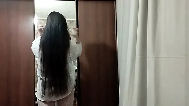 Snapshot of ArianeRandy chatting on 17, 1, 2026 ArianeRandy online show from 17, 1, 2026