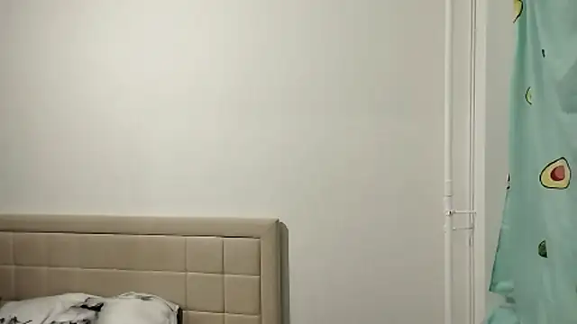 Snapshot of ArianeRandy chatting on 4, 2, 2026 ArianeRandy online show from 4, 2, 2026