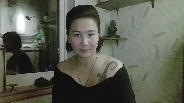 Nettie Allie online show from 18, 12, 2025