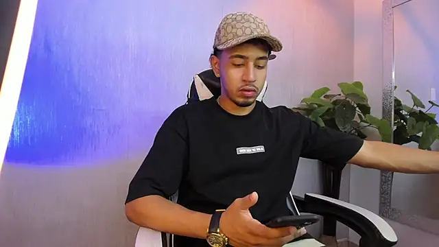 Brand Collins online show from 13, 3, 2026