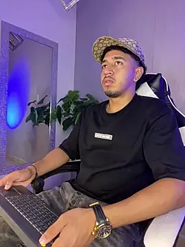 Brand Collins online show from 26, 3, 2026