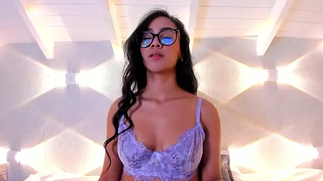 Klohewilliams  online show from 5, 1, 2026