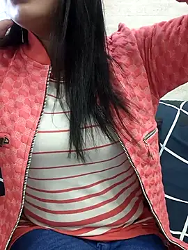 Juliekhan 98 online show from 13, 1, 2026