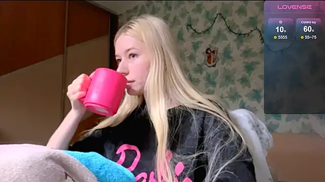 Barbie Blondie online show from 13, 4, 2026