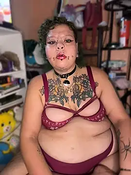 Snapshot of poisonvuitton chatting on 5, 6, 2026 poisonvuitton online show from 5, 6, 2026