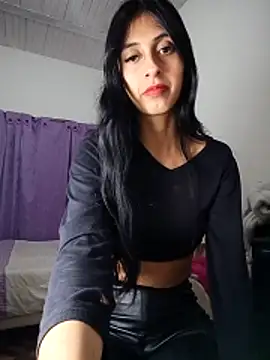 Snapshot of Im_Kloe chatting on 7, 1, 2026 Im Kloe online show from 7, 1, 2026