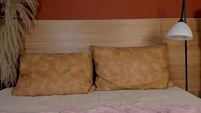 Snapshot of luna_cute__ chatting on 10, 1, 2026 luna cute online show from 10, 1, 2026