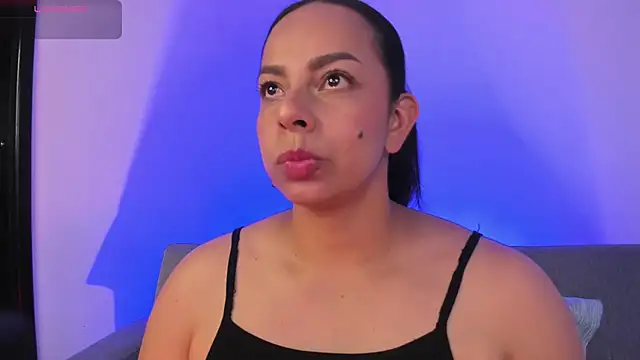 jimena chic1 online show from 25, 5, 2026