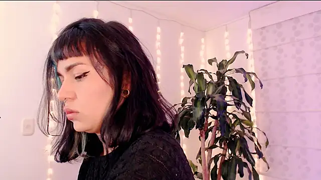 justmartina  online show from 10, 3, 2026