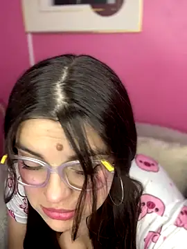 Scarletts Boobs online show from 3, 12, 2025