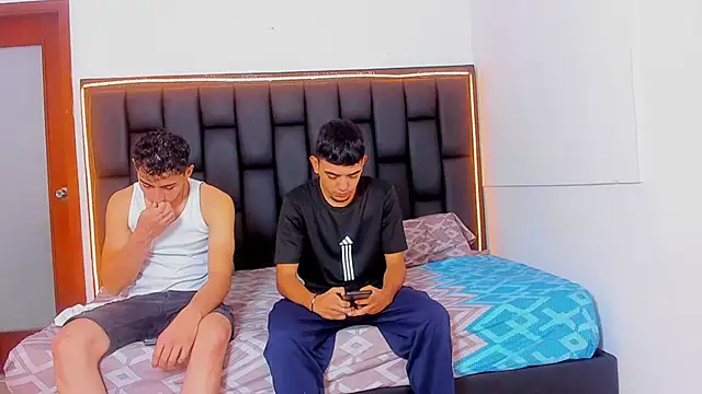 Crazy porkys online show from 14, 4, 2026