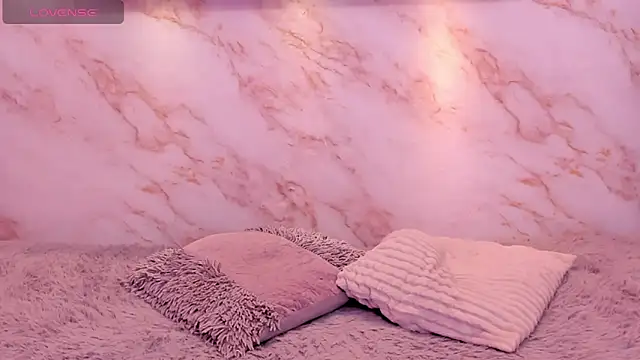 Dakota ferreti  online show from 8, 4, 2026