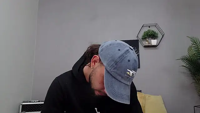 Snapshot of KaneHunter chatting on 20, 5, 2026 KaneHunter online show from 20, 5, 2026