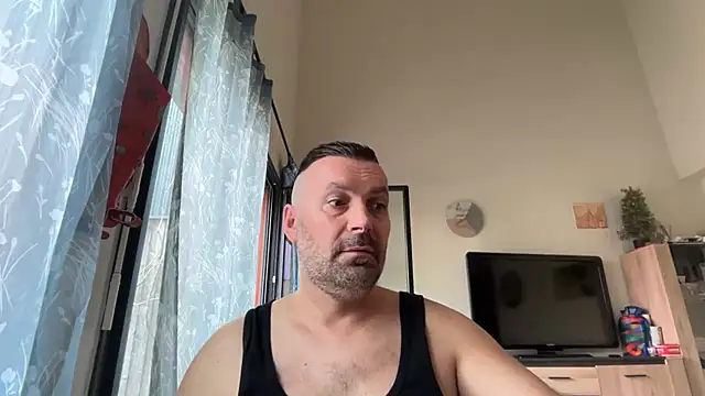coolsmith81 online show from 25, 6, 2026