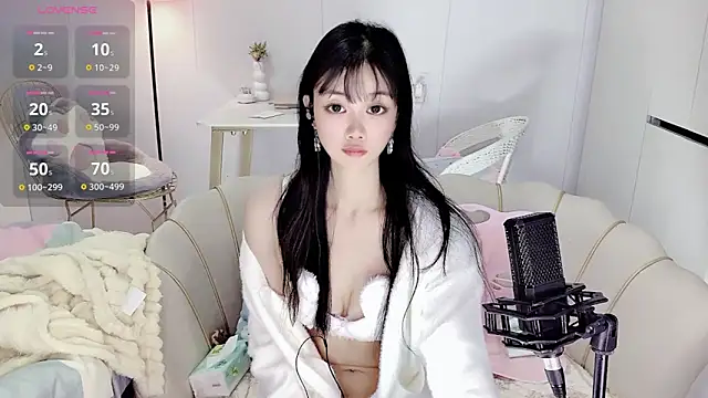 Snapshot of Coral_888 chatting on 2, 12, 2025 Coral 888 online show from 2, 12, 2025